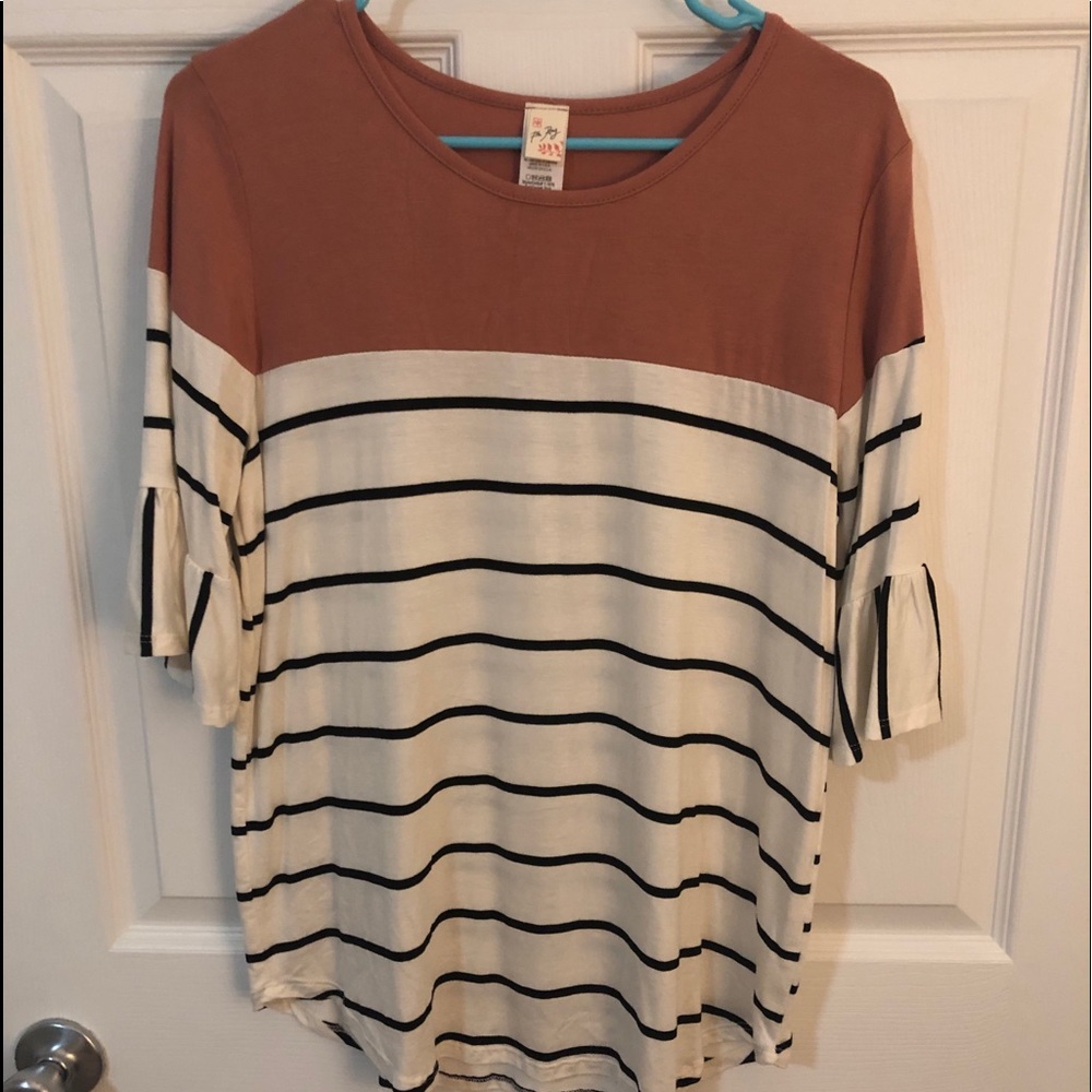 Cute half sleeve top